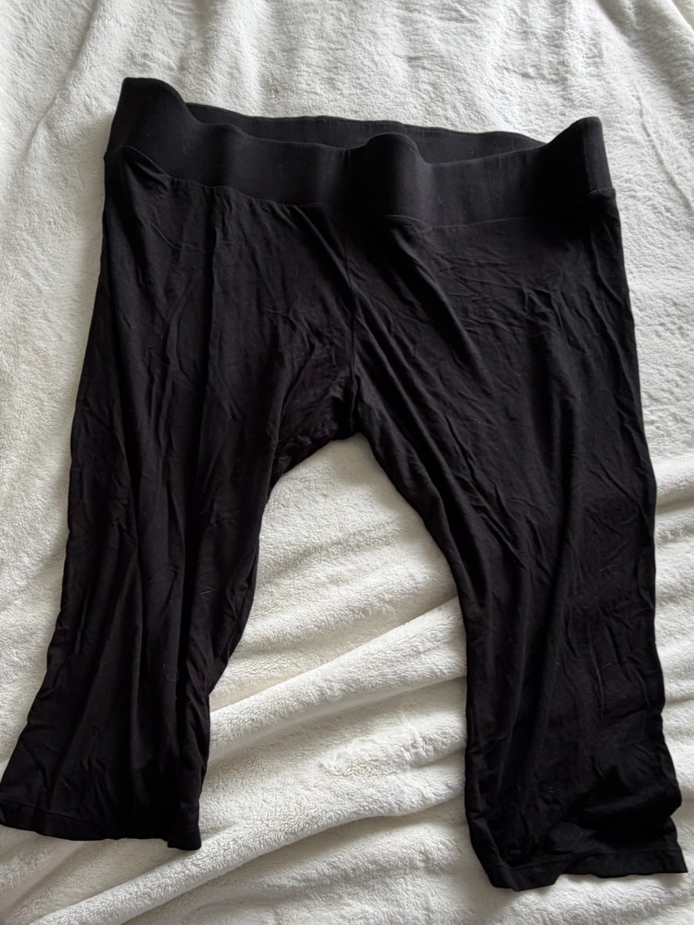 Black Stretchy Capri Leggings/ Lounge Pants